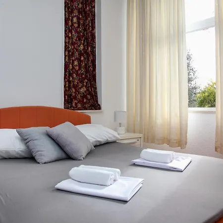 Tanja Сasa de vacaciones